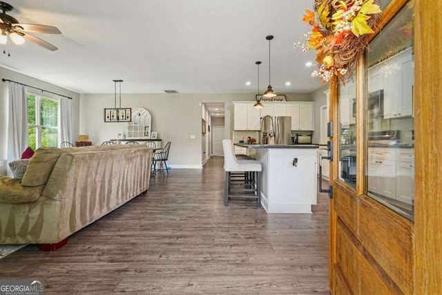 120 E KILLIAN Street, Canton, GA 30114