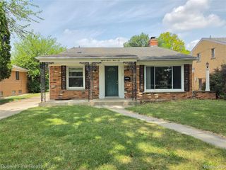 15736 George Washington Drive, Southfield, MI 48075