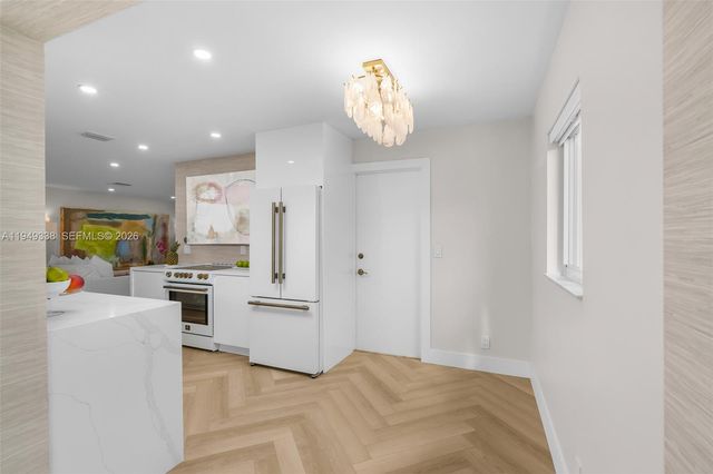 1581 NW 85th Ter, Plantation, FL 33322