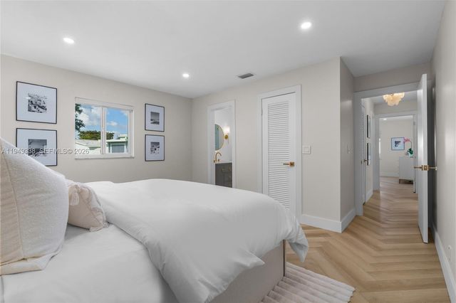 1581 NW 85th Ter, Plantation, FL 33322