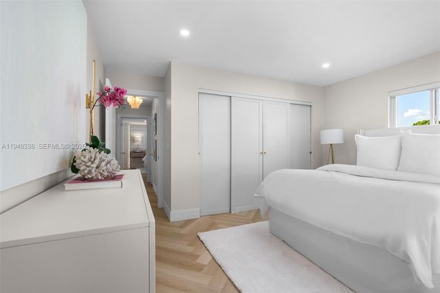 1581 NW 85th Ter, Plantation, FL 33322