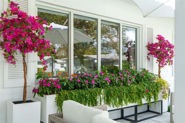 1581 NW 85th Ter, Plantation, FL 33322