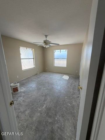 9025 BEGONIA Place, El Paso, TX 79907