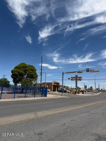 9025 BEGONIA Place, El Paso, TX 79907