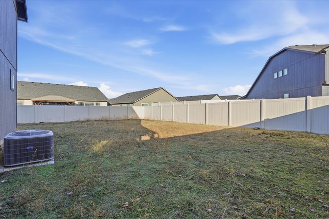 735 Grouse Ct, Cheney, WA 99004