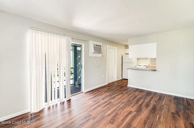 1343 W Point Drive W 8, Cocoa, FL 32922