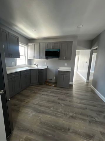 69 Martland Ave 2, Brockton, MA 02301