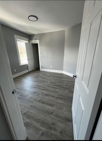 69 Martland Ave 2, Brockton, MA 02301