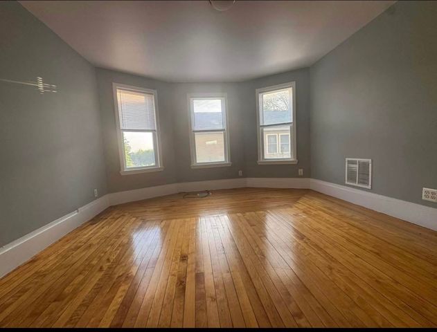 69 Martland Ave 2, Brockton, MA 02301