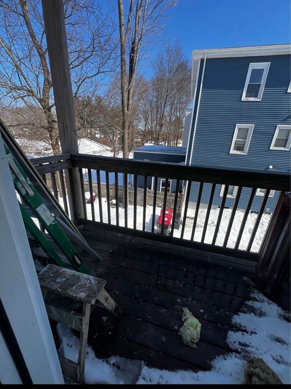 69 Martland Ave 2, Brockton, MA 02301