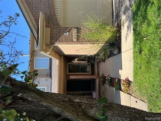 9065 Newport Way 19, Livonia, MI 48150