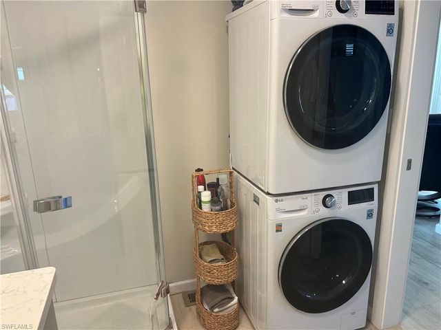 3954 Dewberry LN, St. James City, FL 33956