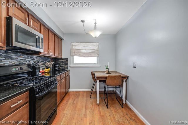 29336 Rosebriar Street, Saint Clair Shores, MI 48081