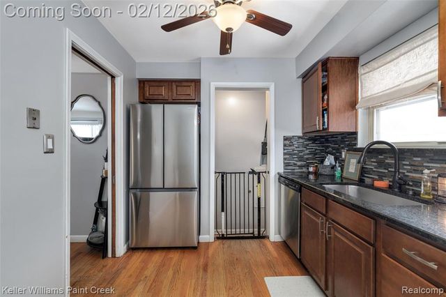 29336 Rosebriar Street, Saint Clair Shores, MI 48081