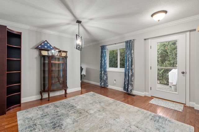 7 Gentry Ln 7, Uxbridge, MA 01569