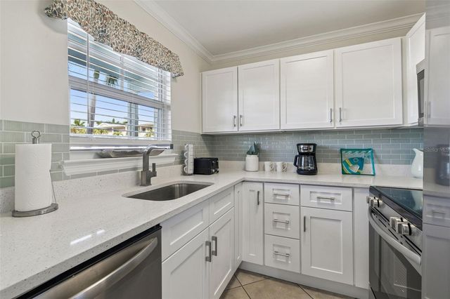 19417 GULF BOULEVARD F107, Indian Shores, FL 33785