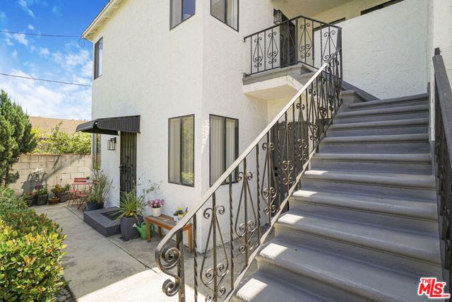 2218 24th Street, Santa Monica, CA 90405