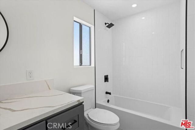 2218 24th Street, Santa Monica, CA 90405