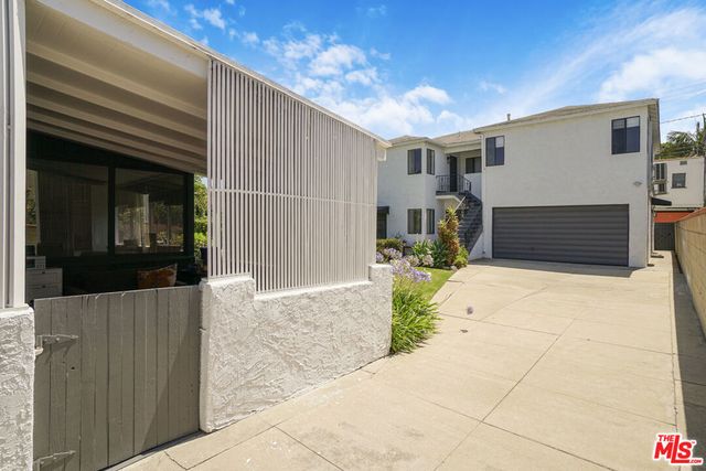 2218 24th Street, Santa Monica, CA 90405