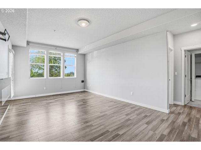 16417 Nw CHADWICK Way 203, Portland, OR 97229