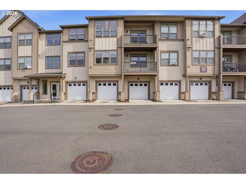 16417 Nw CHADWICK Way 203, Portland, OR 97229