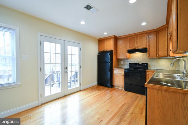 234 CAMERON ST, Berryville, VA 22611