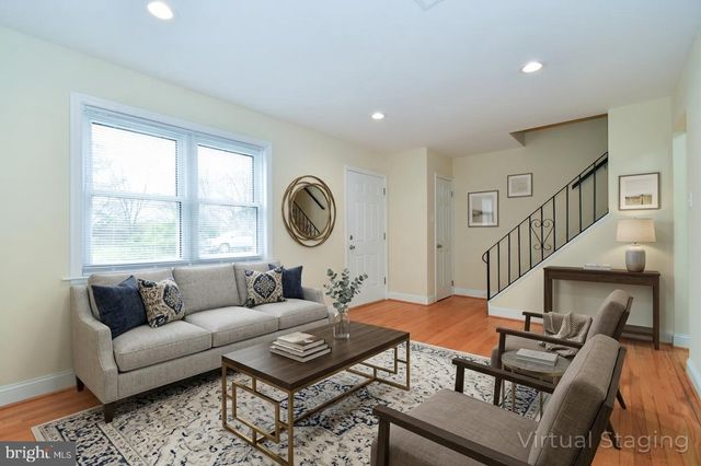 234 CAMERON ST, Berryville, VA 22611