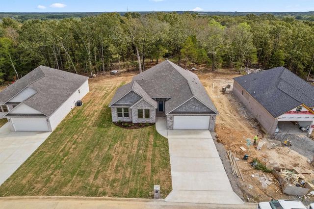 524 Madeleine Circle, Austin, AR 72007