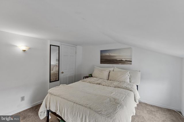 2223 FLEET ST, Baltimore, MD 21231