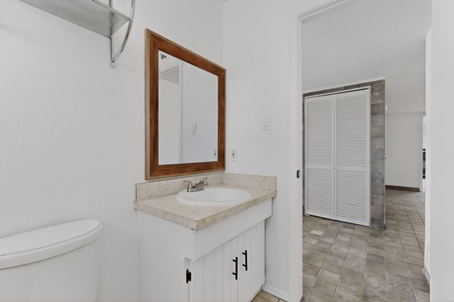1401 35th Circle SE, Rio Rancho, NM 87124