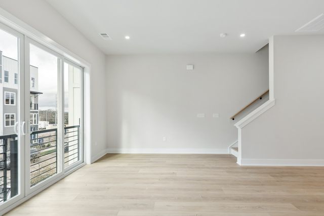 714 41st Ave, N, Nashville, TN 37209