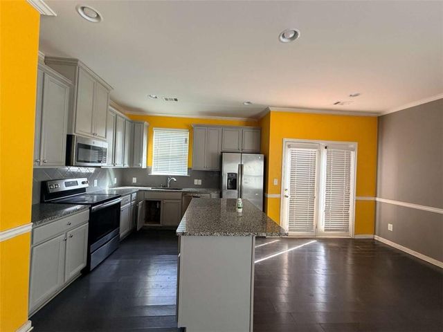 2352 Rolling Trail, Lithonia, GA 30058