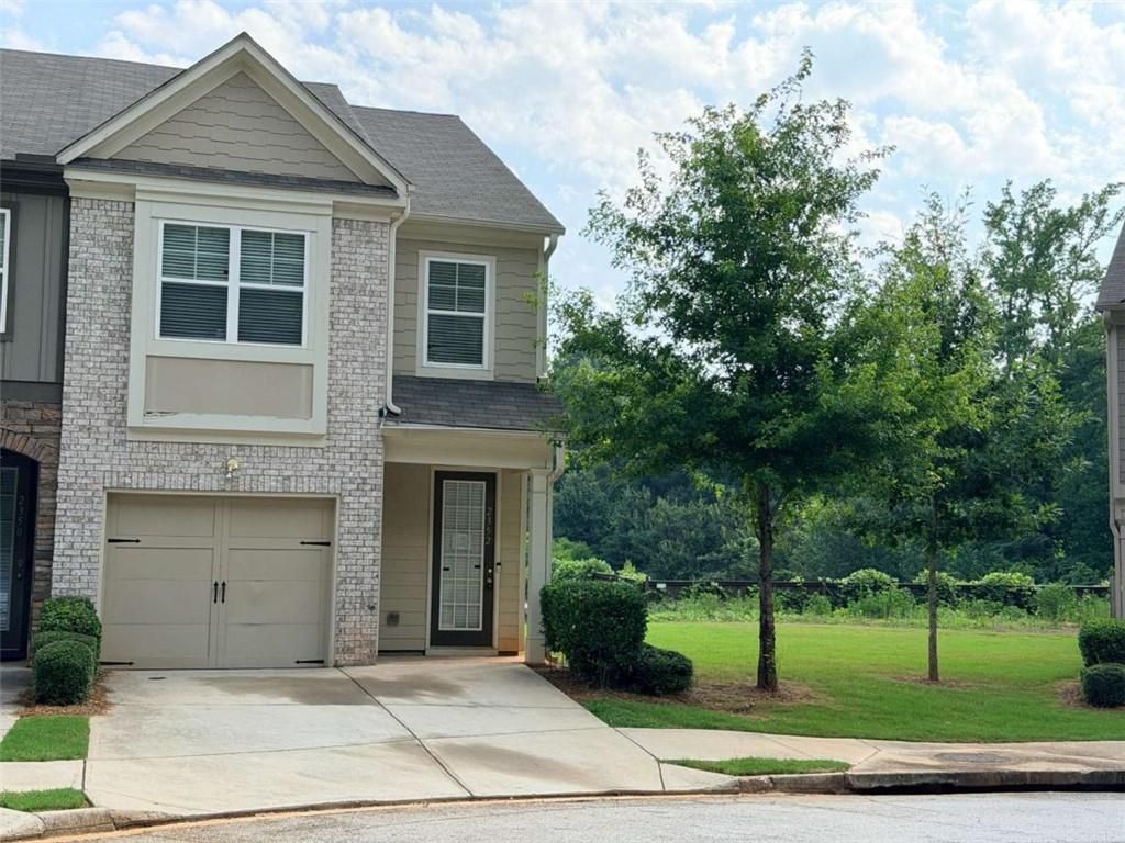 2352 Rolling Trail, Lithonia, GA 30058