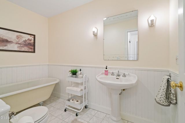 145 Hayes Road, Saratoga, NY 12871