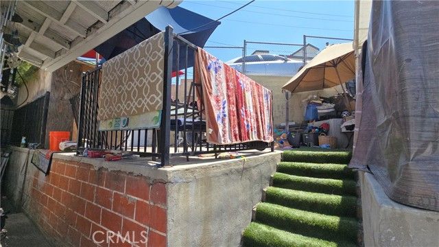 1022 Geraghty Avenue, Los Angeles, CA 90063