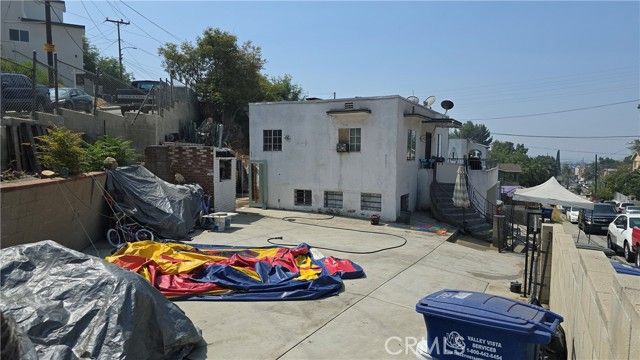 1022 Geraghty Avenue, Los Angeles, CA 90063
