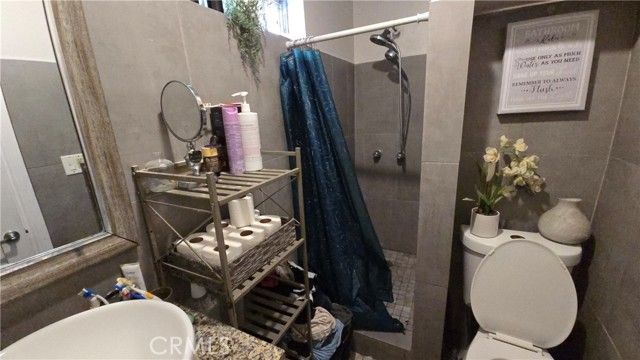 1022 Geraghty Avenue, Los Angeles, CA 90063