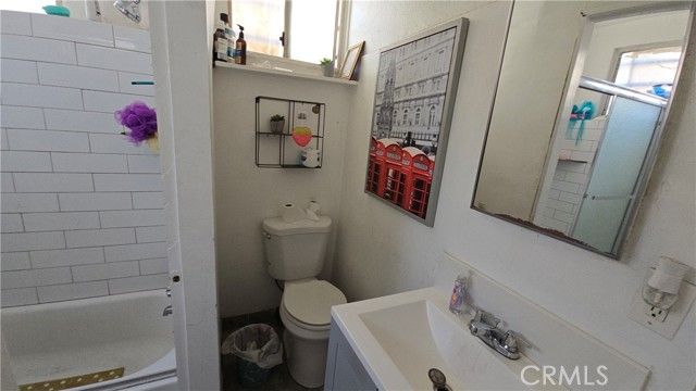 1022 Geraghty Avenue, Los Angeles, CA 90063