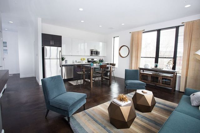 22 Mechanic 507, Quincy, MA 02169