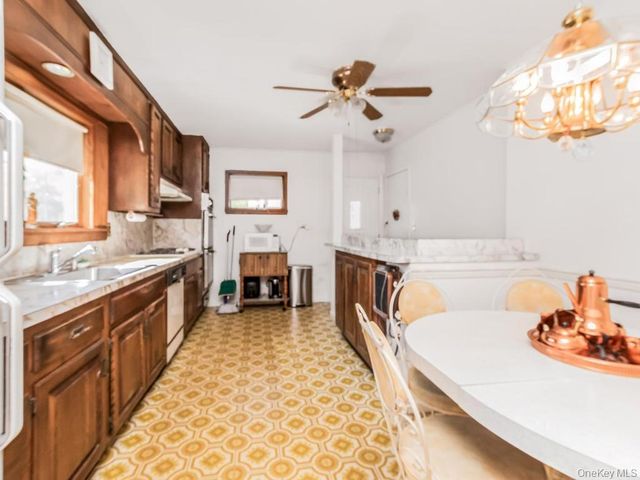 1109 AKA 1111 Nepperhan Avenue, Yonkers, NY 10703