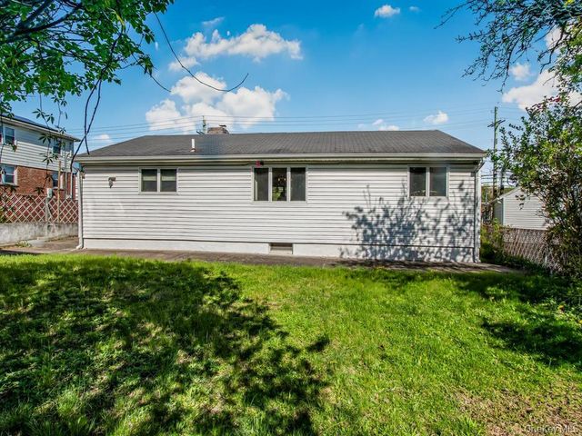 1109 AKA 1111 Nepperhan Avenue, Yonkers, NY 10703