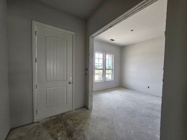 3007 Leopard Lane, Ennis, TX 75119