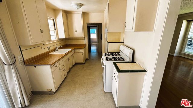 4318 Tuller Avenue, Culver City, CA 90230