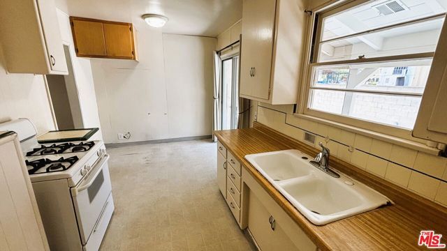 4318 Tuller Avenue, Culver City, CA 90230