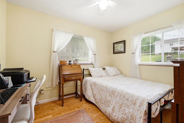 46 Thomas Avenue, Huntington, WV 25705