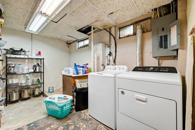 46 Thomas Avenue, Huntington, WV 25705