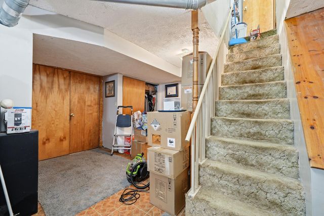 46 Thomas Avenue, Huntington, WV 25705