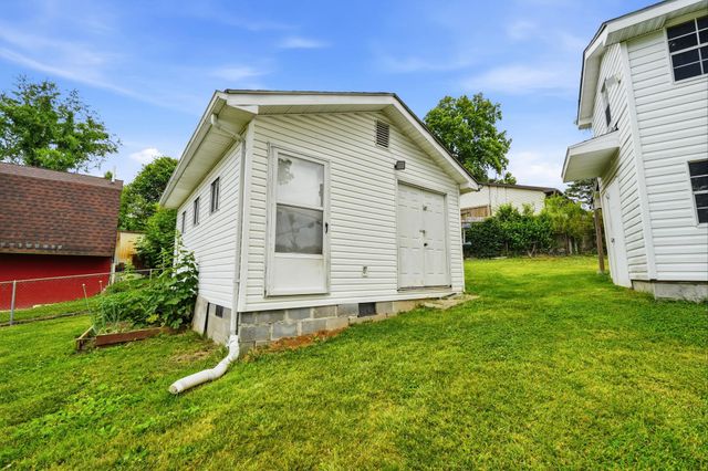 46 Thomas Avenue, Huntington, WV 25705
