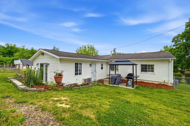 46 Thomas Avenue, Huntington, WV 25705