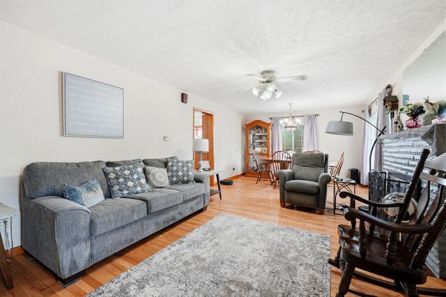 46 Thomas Avenue, Huntington, WV 25705
